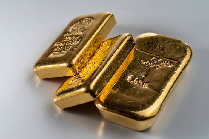 Gold-55-1.jpg
