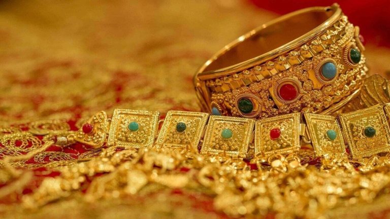 Gold_rate_today_Gold_price_today_Trump_tariff_news_1741752741361_1749895046573.jpg